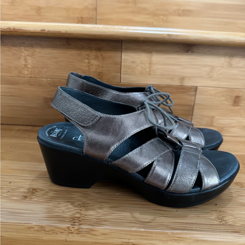 Dansko Women's Metallic Sandals